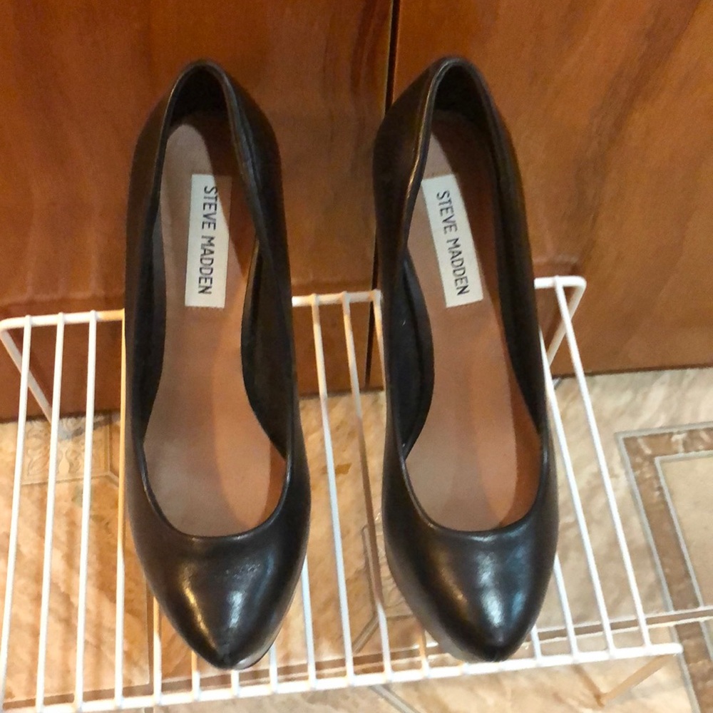 Very high platform pumps